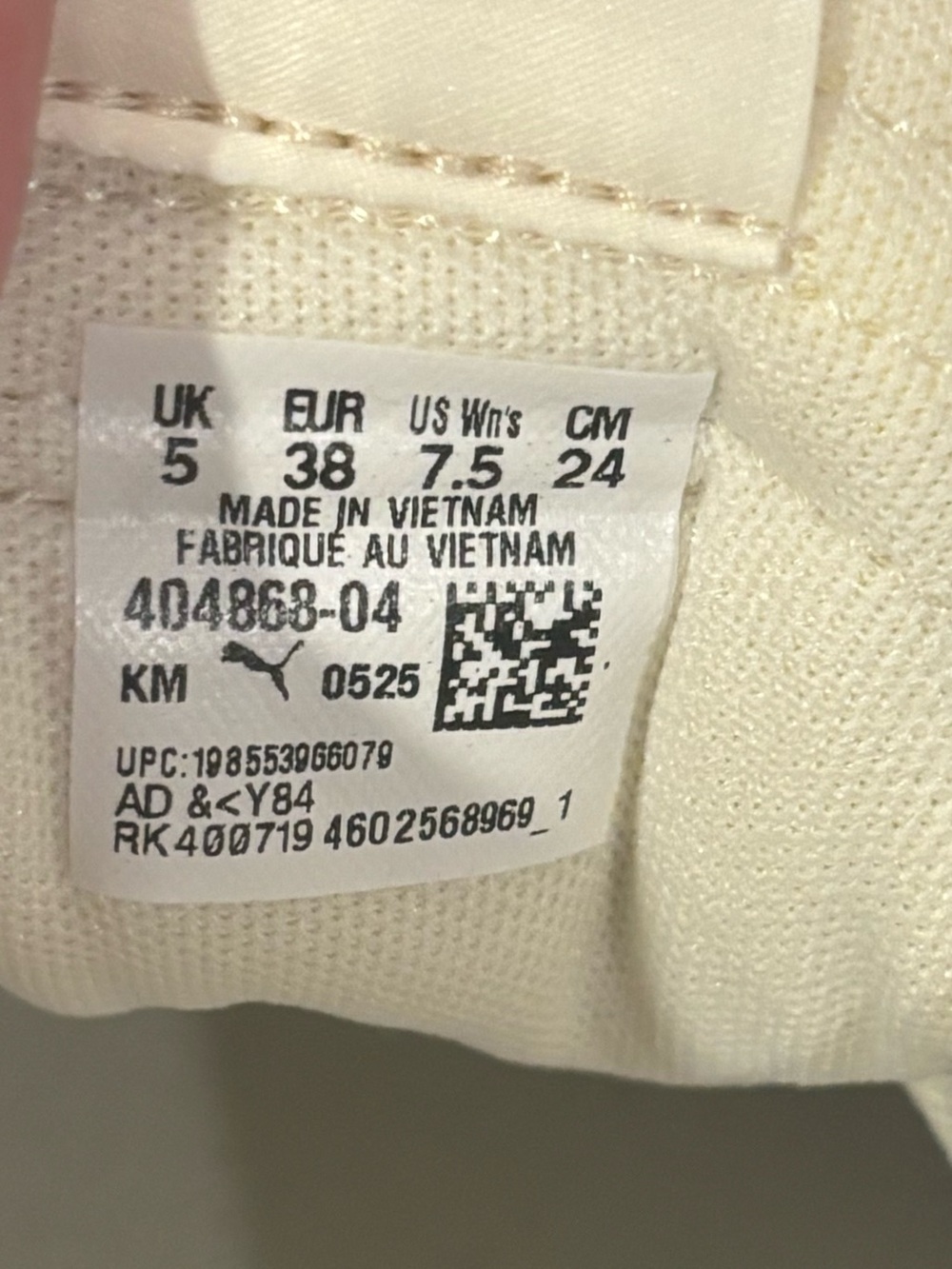 Women's Puma Cream and Pink Low-Top Sneakers - Size 7.5 NWOT - Picture 6 of 9